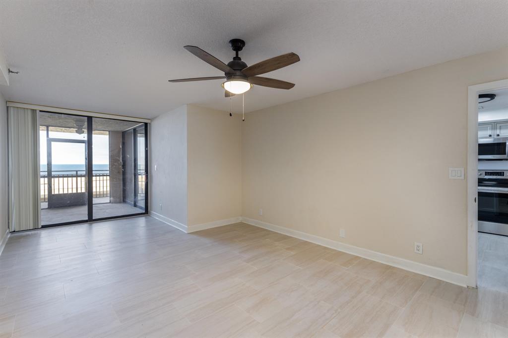 MOONTIDE CONDO - Residential