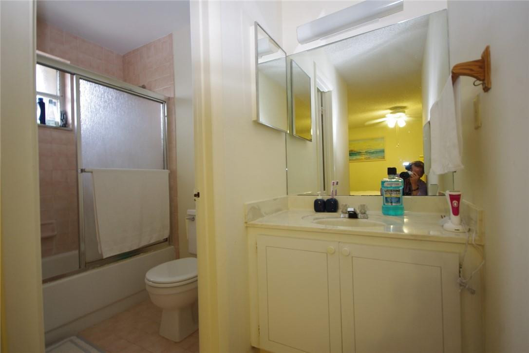 ARISTA PARK CONDO - Residential