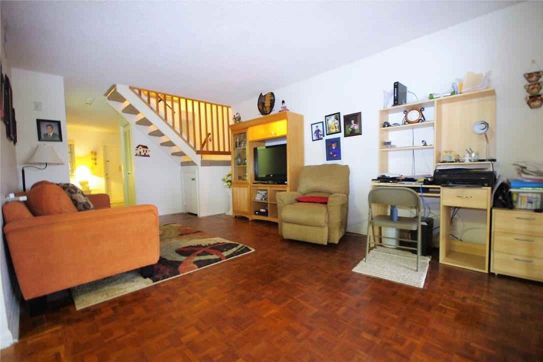 ARISTA PARK CONDO - Residential