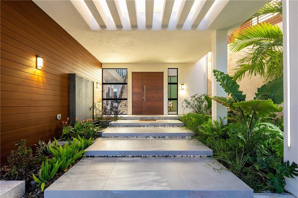 BEACHWAY HEIGHTS UNIT B - Residential