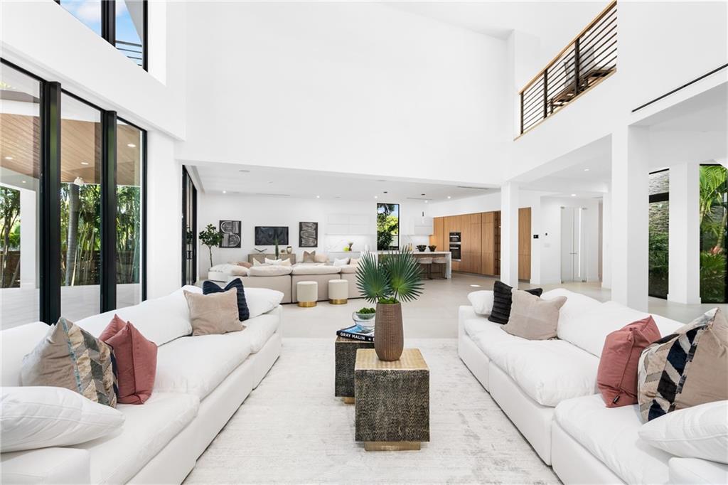 BEACHWAY HEIGHTS UNIT B - Residential