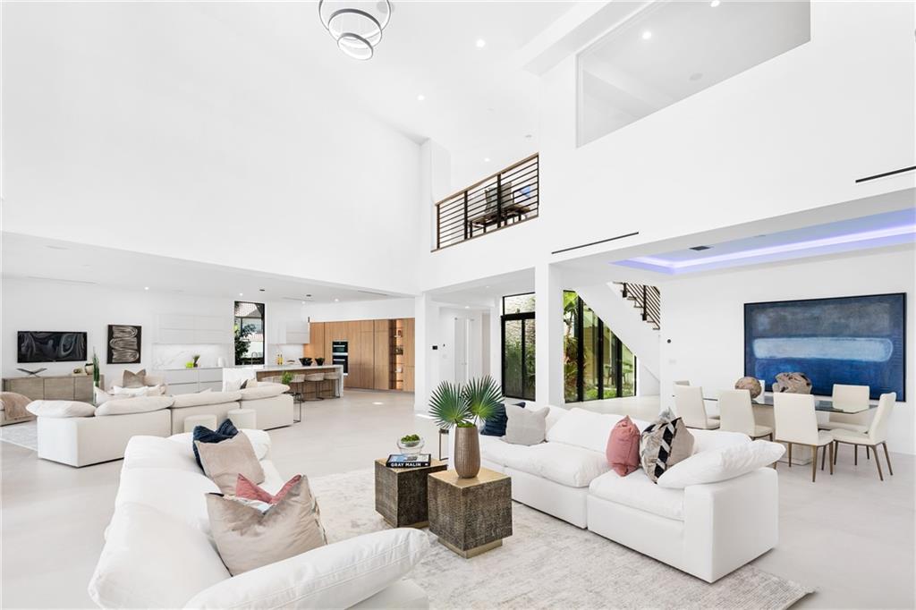 BEACHWAY HEIGHTS UNIT B - Residential