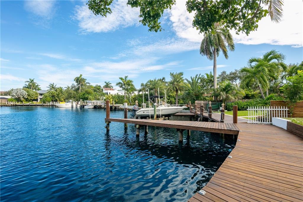 BEACHWAY HEIGHTS UNIT B - Residential