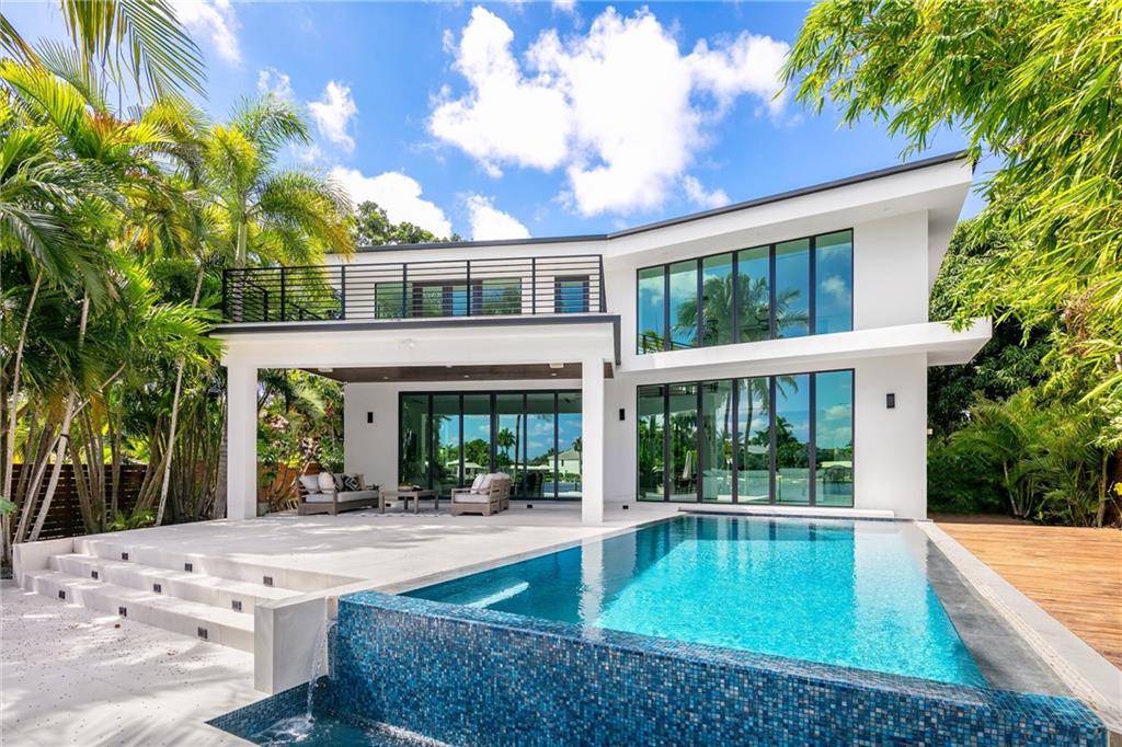 BEACHWAY HEIGHTS UNIT B - Residential