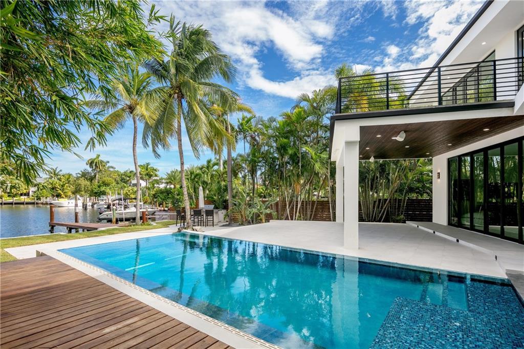 BEACHWAY HEIGHTS UNIT B - Residential