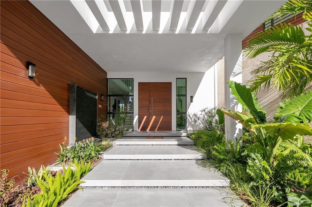 BEACHWAY HEIGHTS UNIT B - Residential