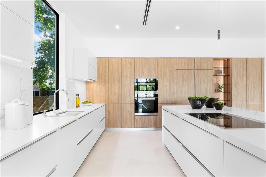 BEACHWAY HEIGHTS UNIT B - Residential