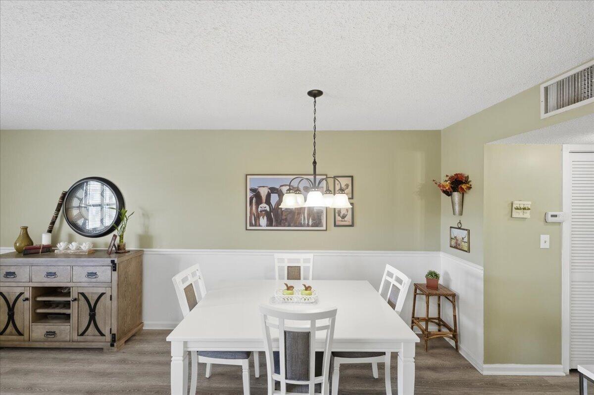 DE LA BAHIA CONDO - Residential