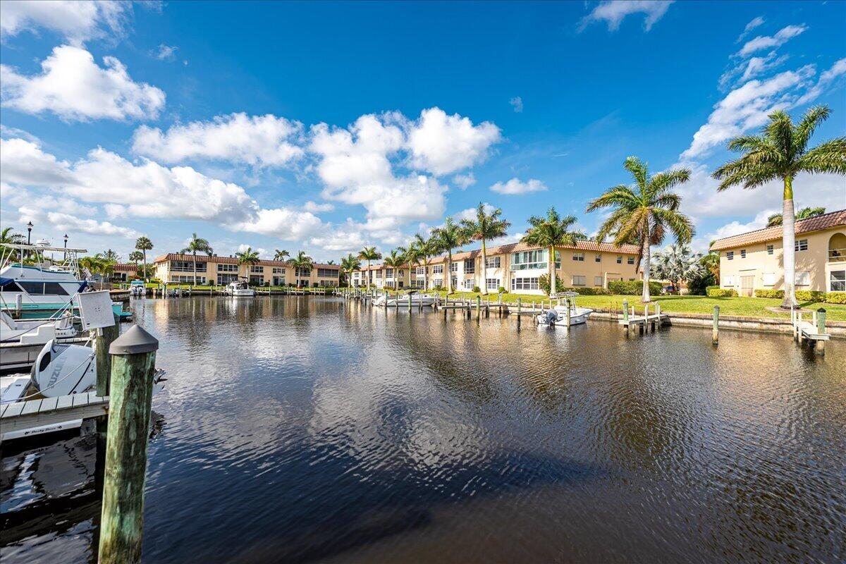 DE LA BAHIA CONDO - Residential