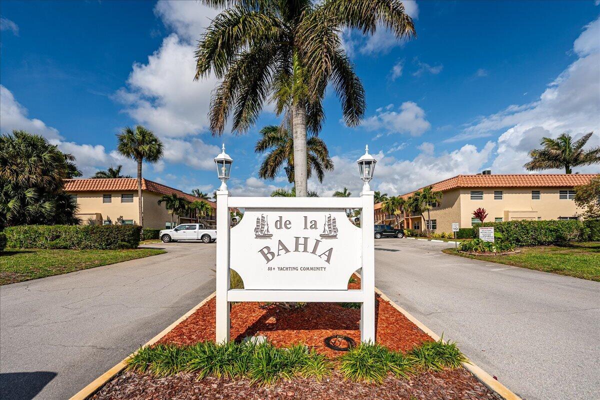 DE LA BAHIA CONDO - Residential