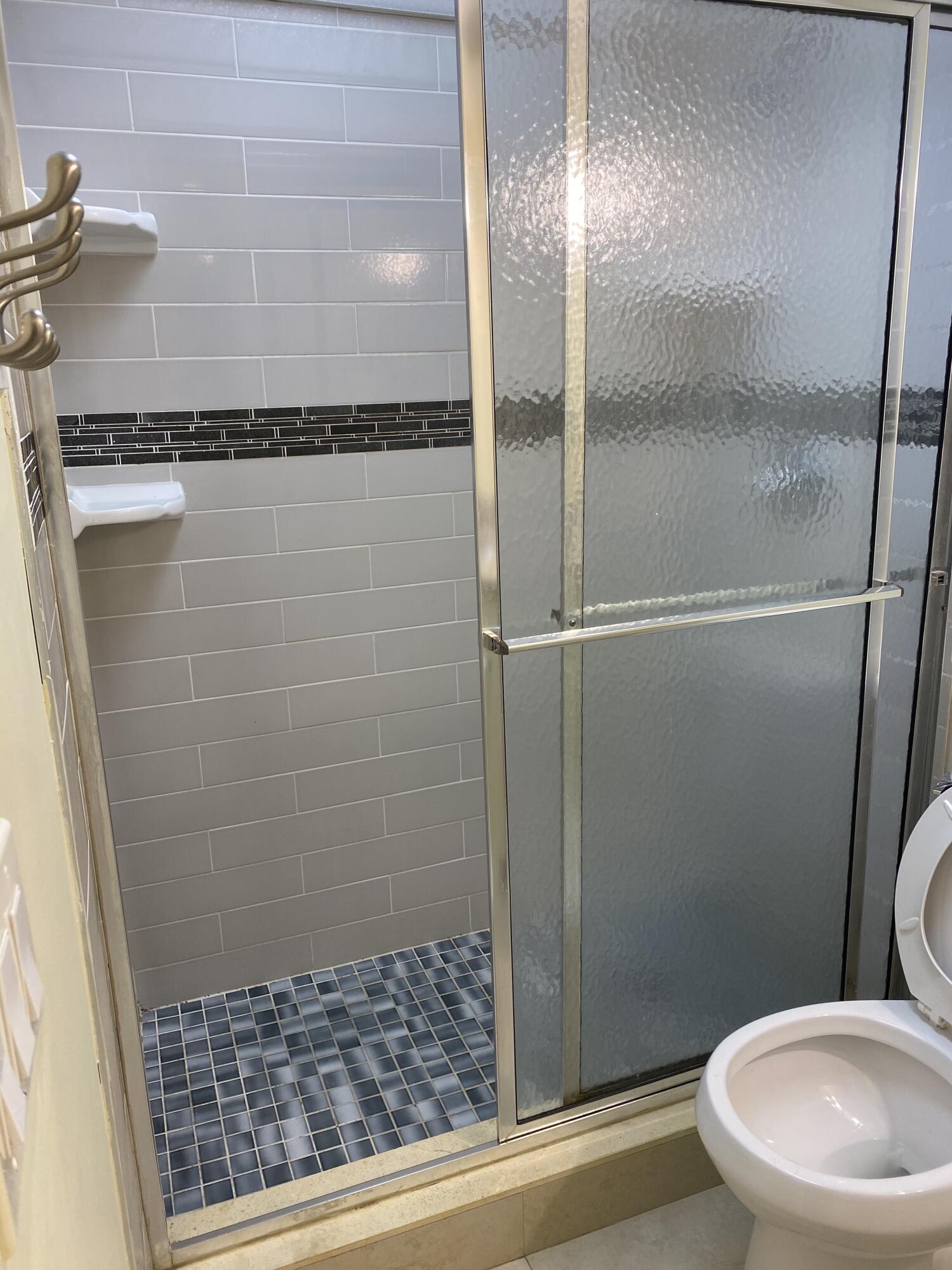 SPANISH OAKS CONDO - Residential Lease