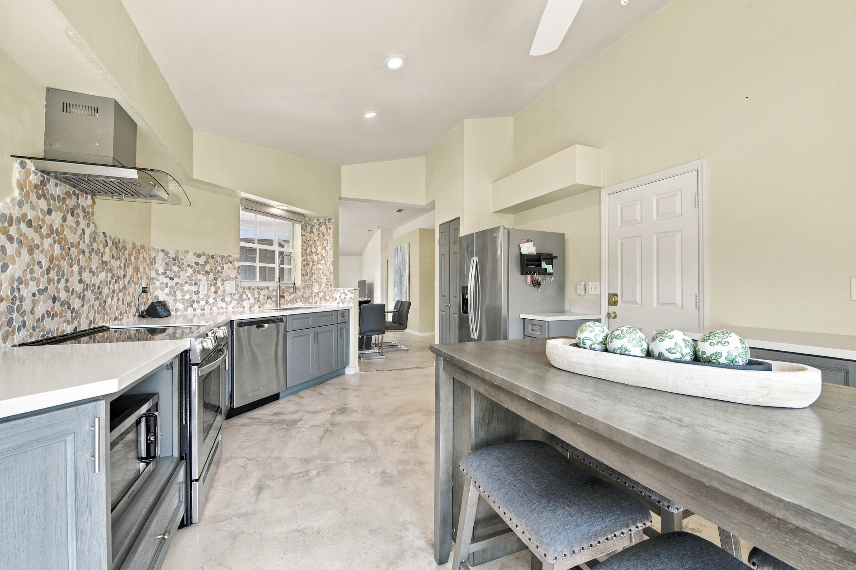 Properties 14 HEATHER TRACE Drive