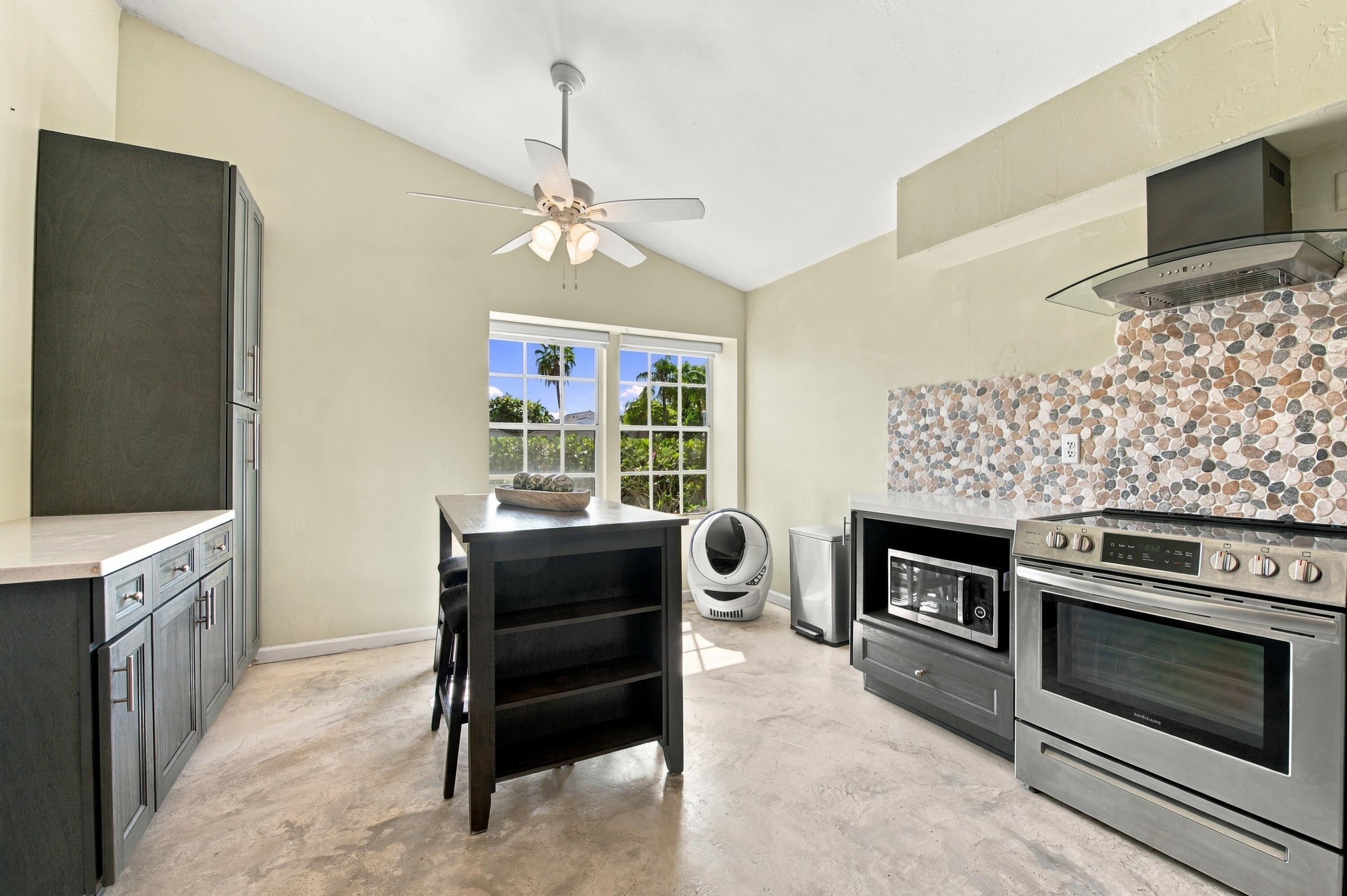 Properties 14 HEATHER TRACE Drive