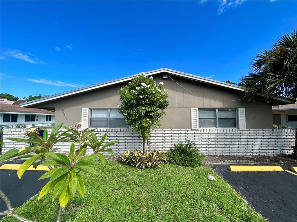 Fern Sub One 55-5 B - Residential Lease