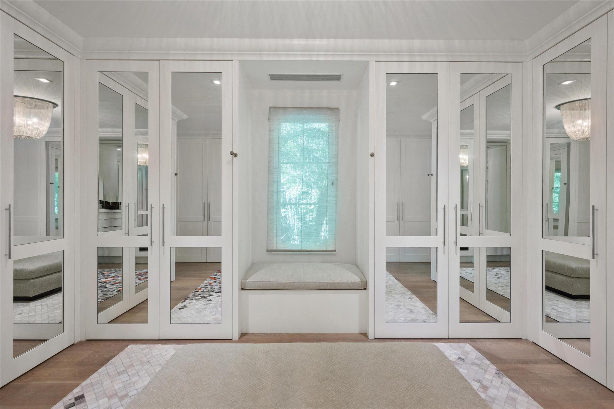 PHIPPS ESTATES - Residential