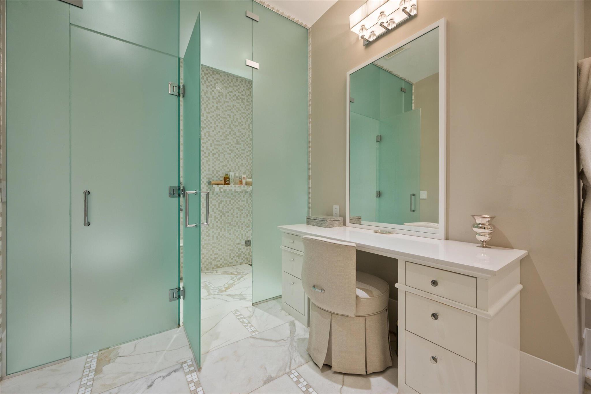 PHIPPS ESTATES - Residential