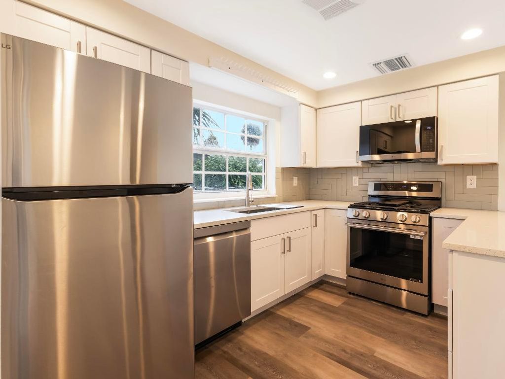 Photo of 359 Garden Boulevard, Palm Beach Gardens, FL 33410 (MLS # R11129501)