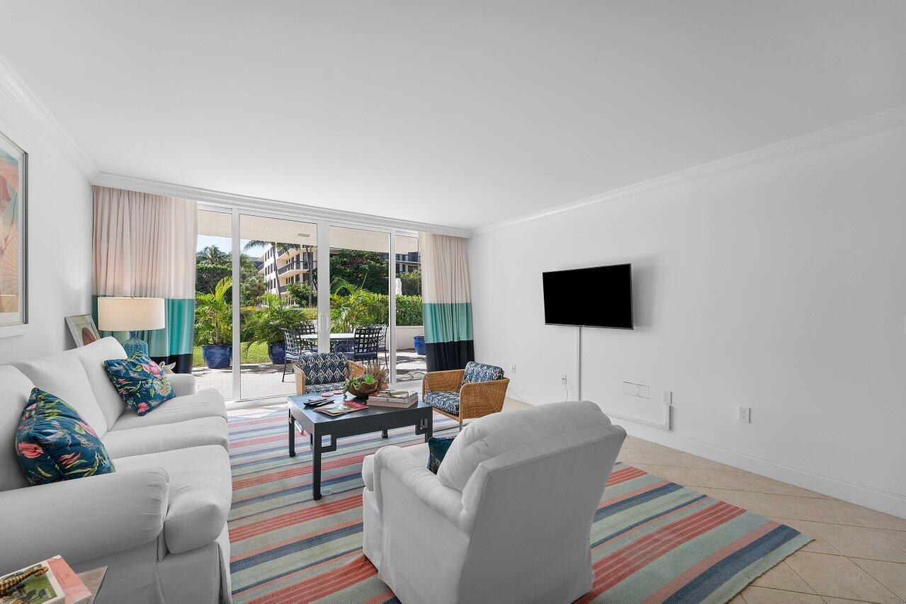CARLYLE HOUSE CONDO - Residential Lease
