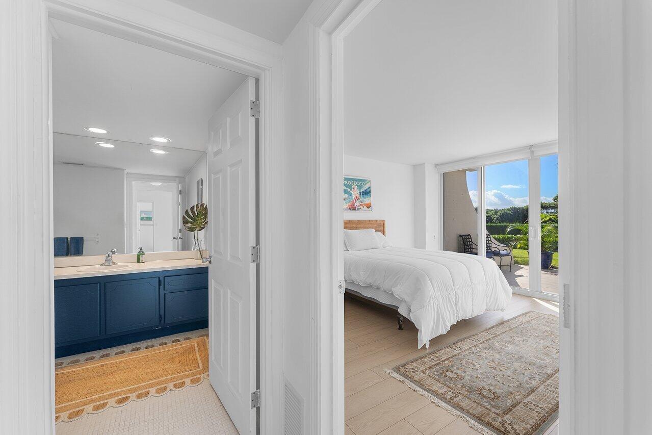 CARLYLE HOUSE CONDO - Residential Lease