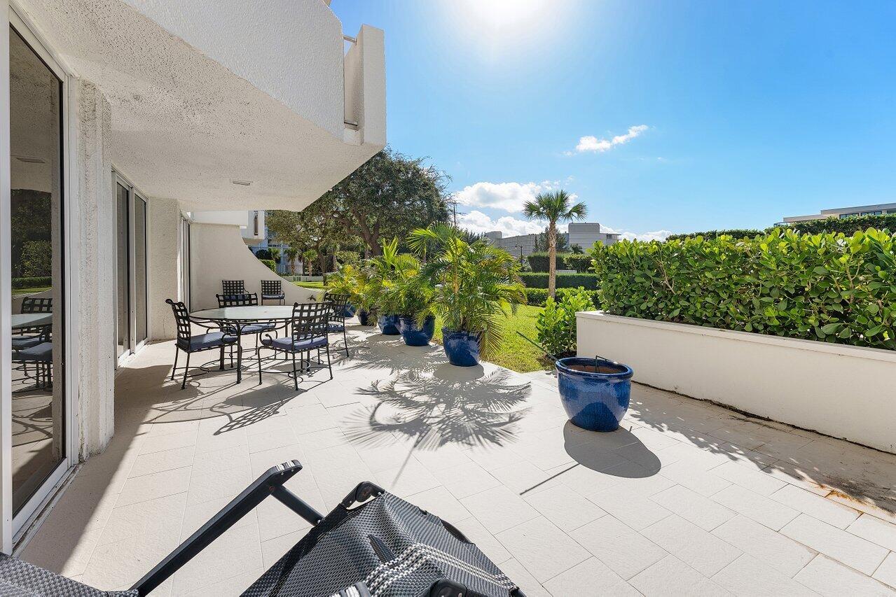 CARLYLE HOUSE CONDO - Residential Lease