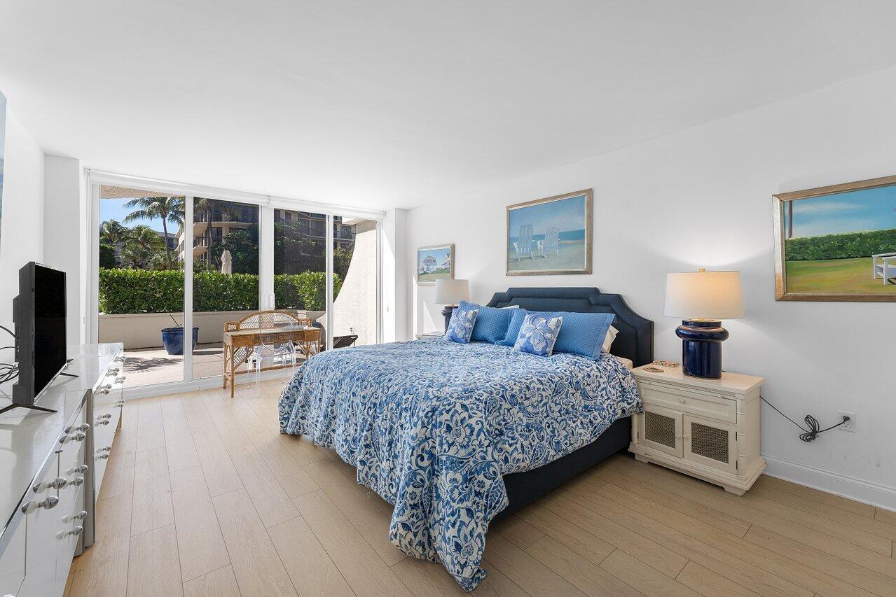 CARLYLE HOUSE CONDO - Residential Lease