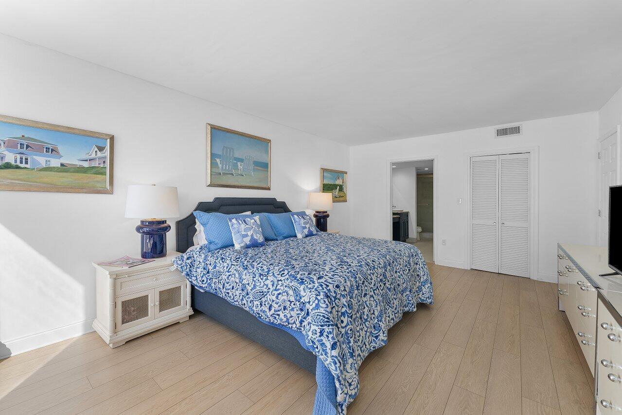 CARLYLE HOUSE CONDO - Residential Lease