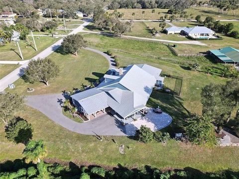 A home in Okeechobee