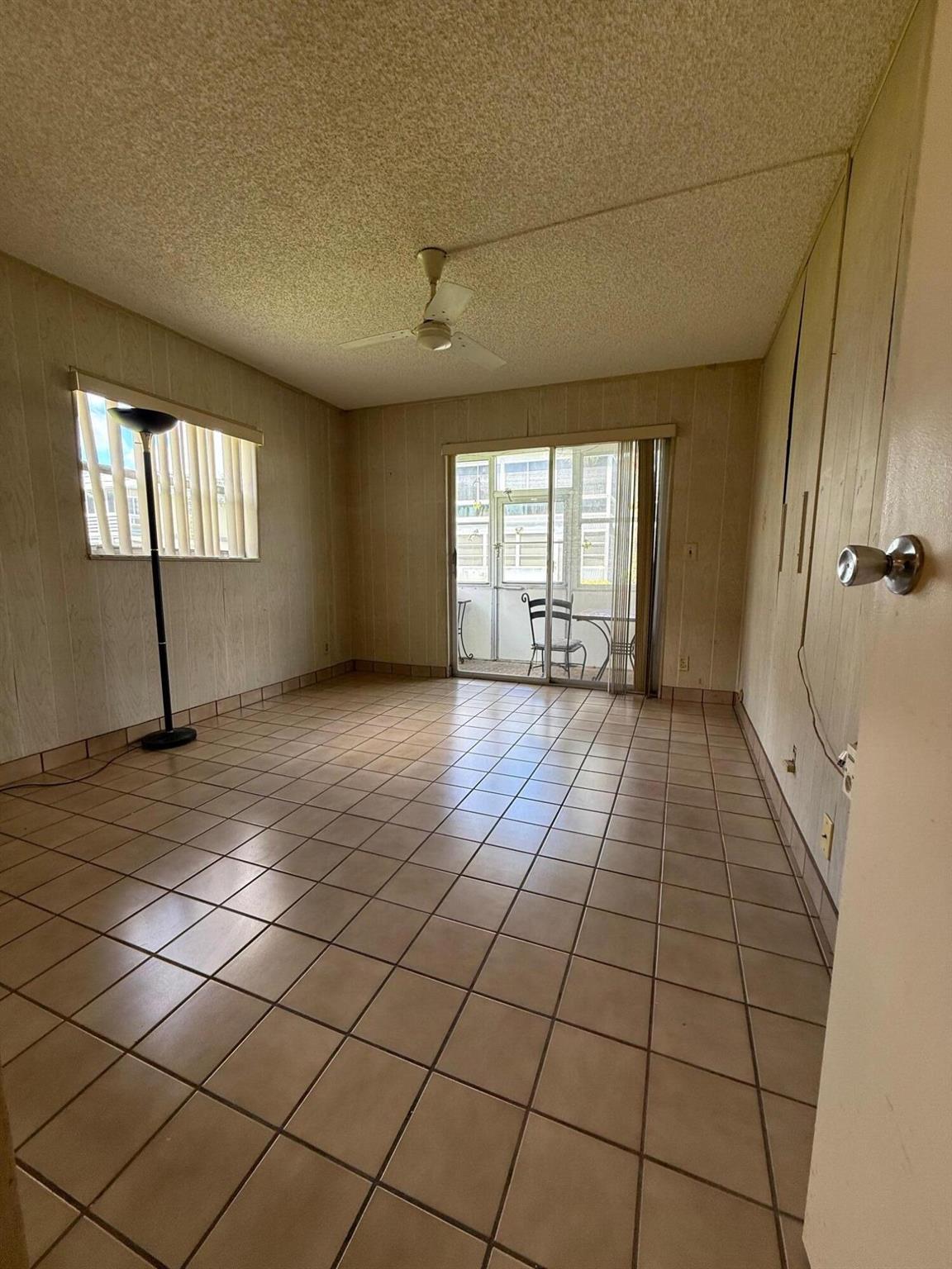 KINGS POINT - Residential