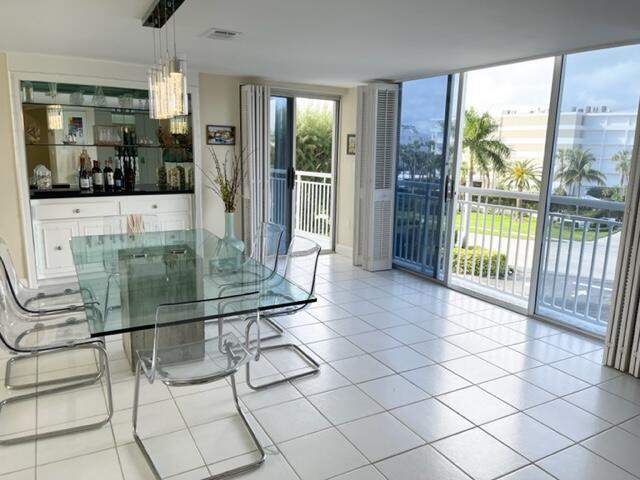 Ambassador II - Residential Lease