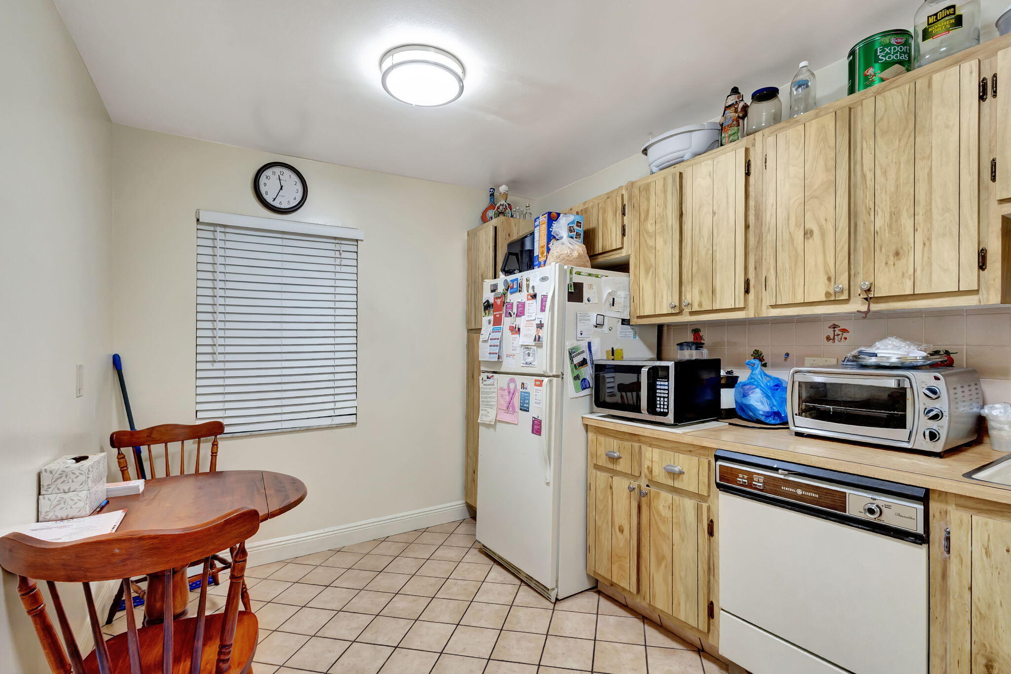 5800 Fernley Drive W 45