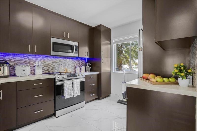 WEITZER SERENA LAKES TOWNHOMES - Residential