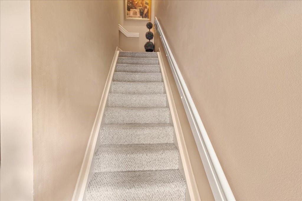 COBBLESTONE WALK - Residential