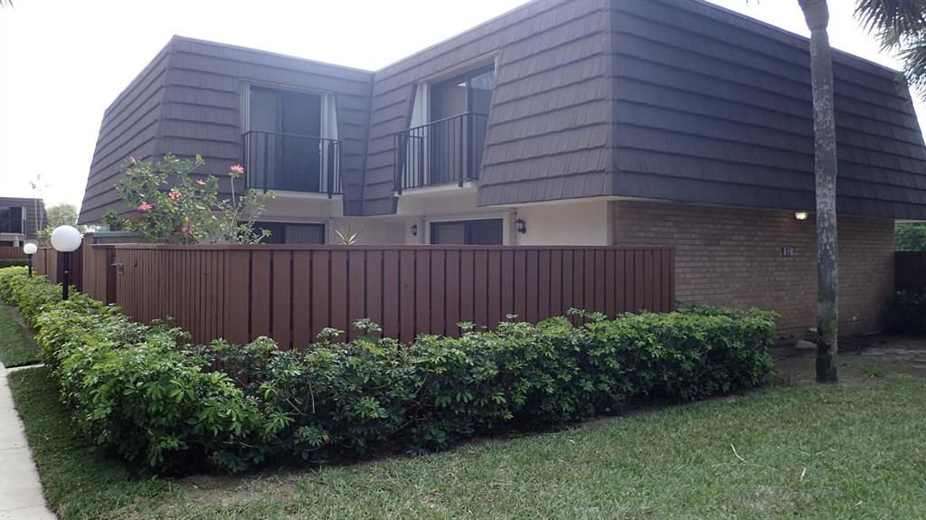 Photo of 2302 23rd Court #52b, Jupiter, FL 33477 (MLS # R10736931)