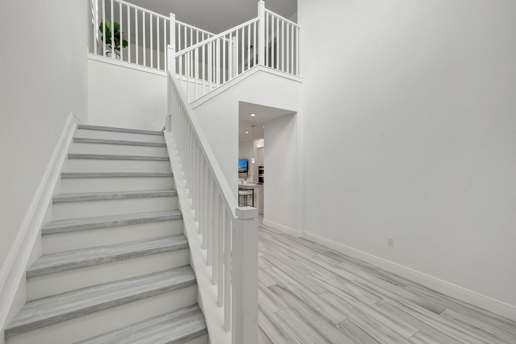 EMERY II - Residential