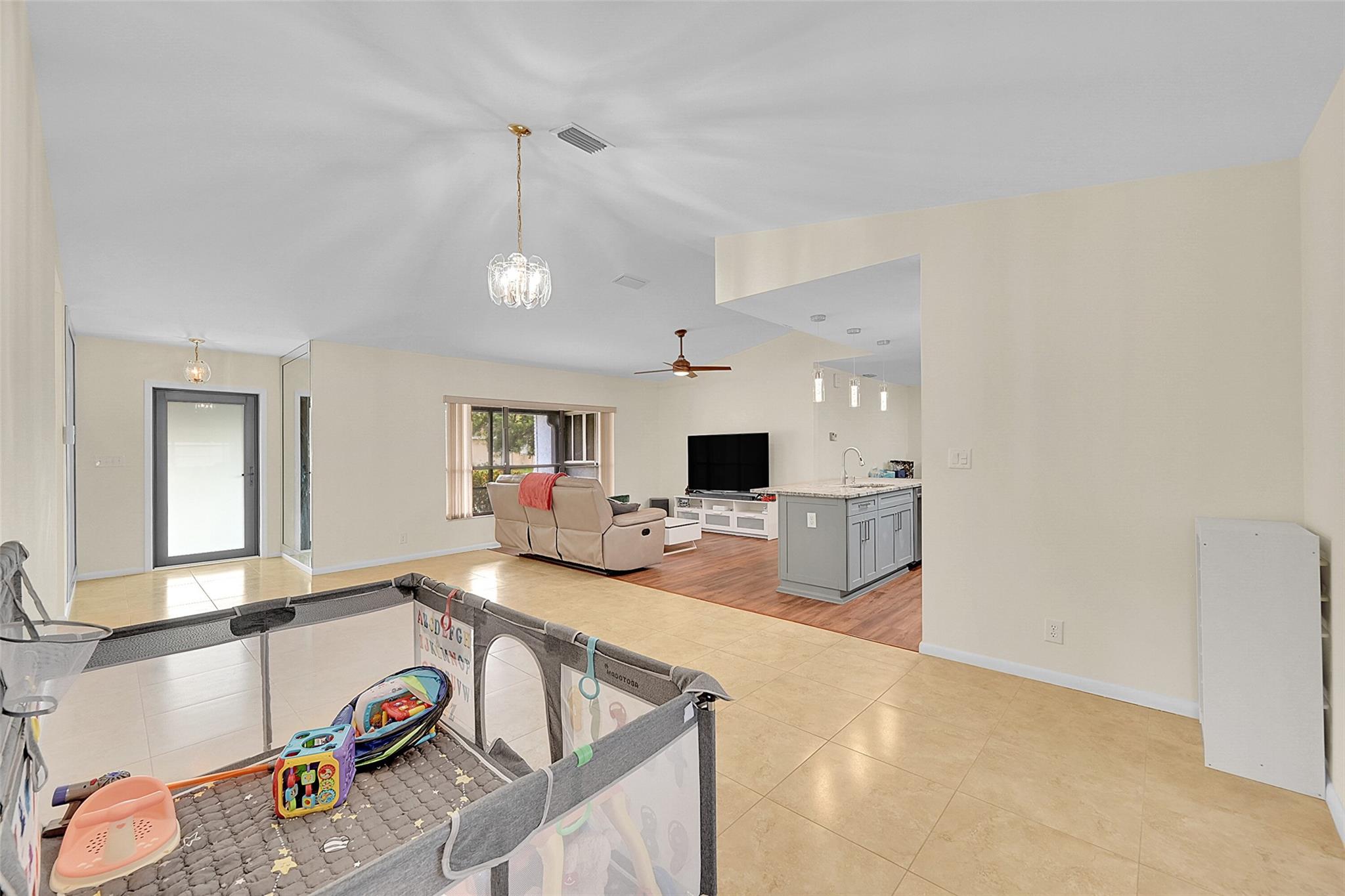 Colony West Estates 91-19 - Residential