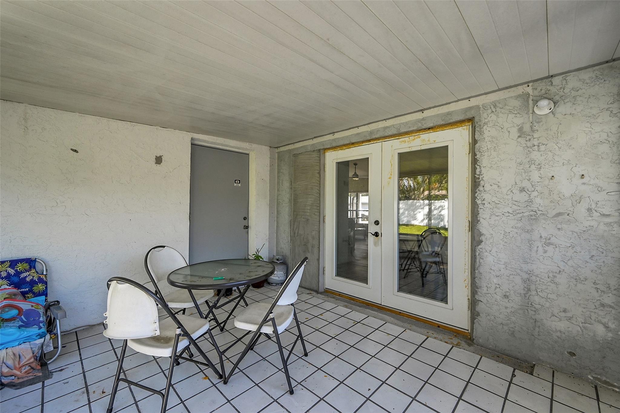 Colony West Estates 91-19 - Residential