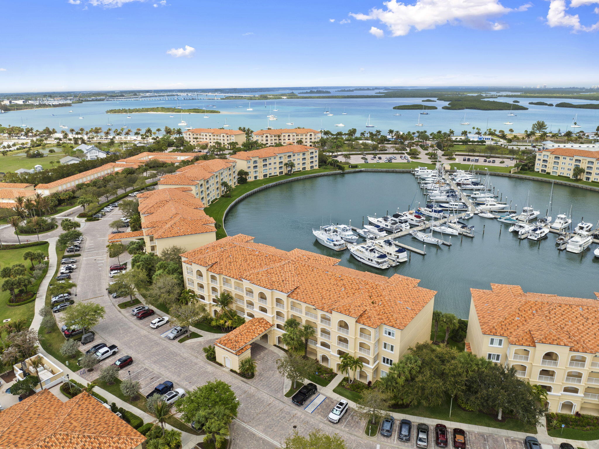 Harbour Isle West - Residential