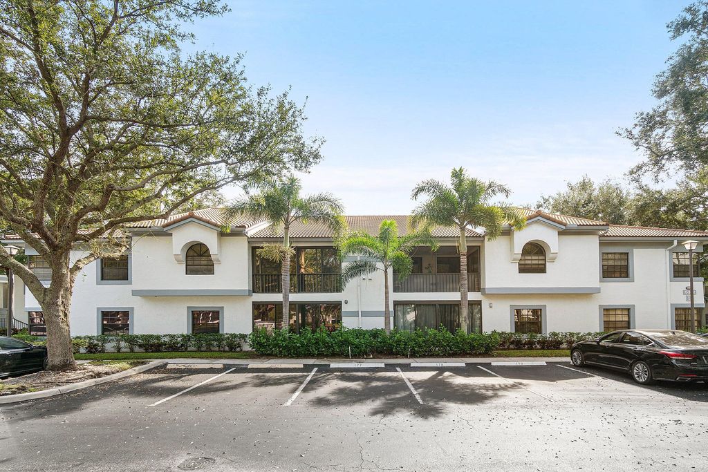 Photo of 5382 Firenze Drive #G, Boynton Beach, FL 33437 (MLS # R11140291)