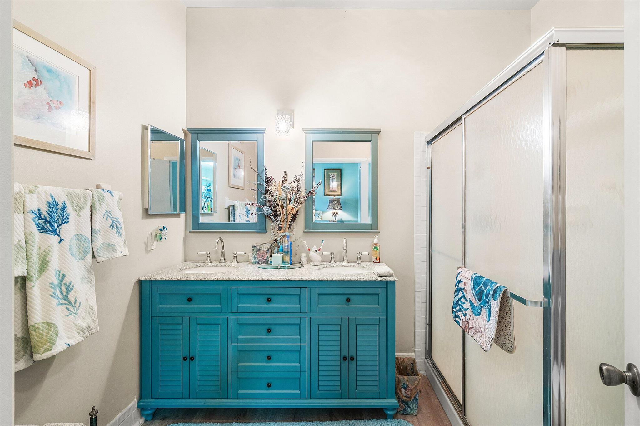 ALEXANDRA VILLAGE CONDO - Residential