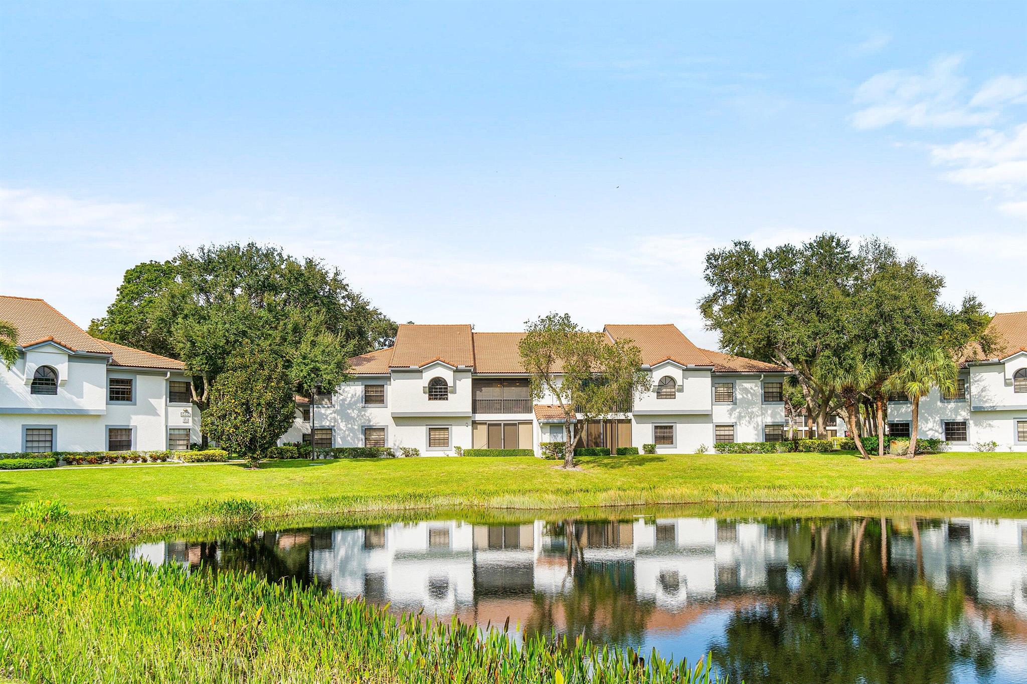 ALEXANDRA VILLAGE CONDO - Residential