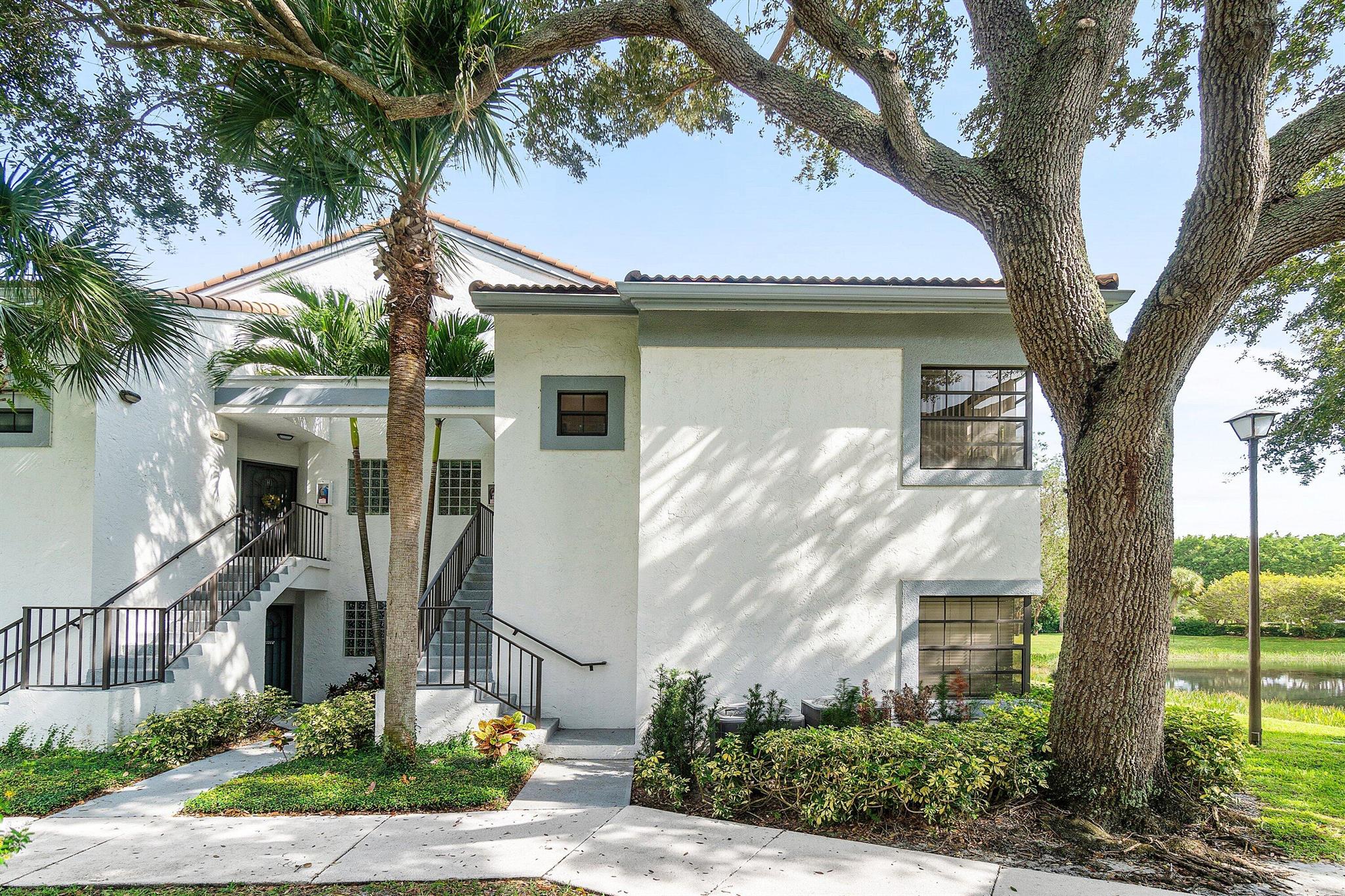 ALEXANDRA VILLAGE CONDO - Residential