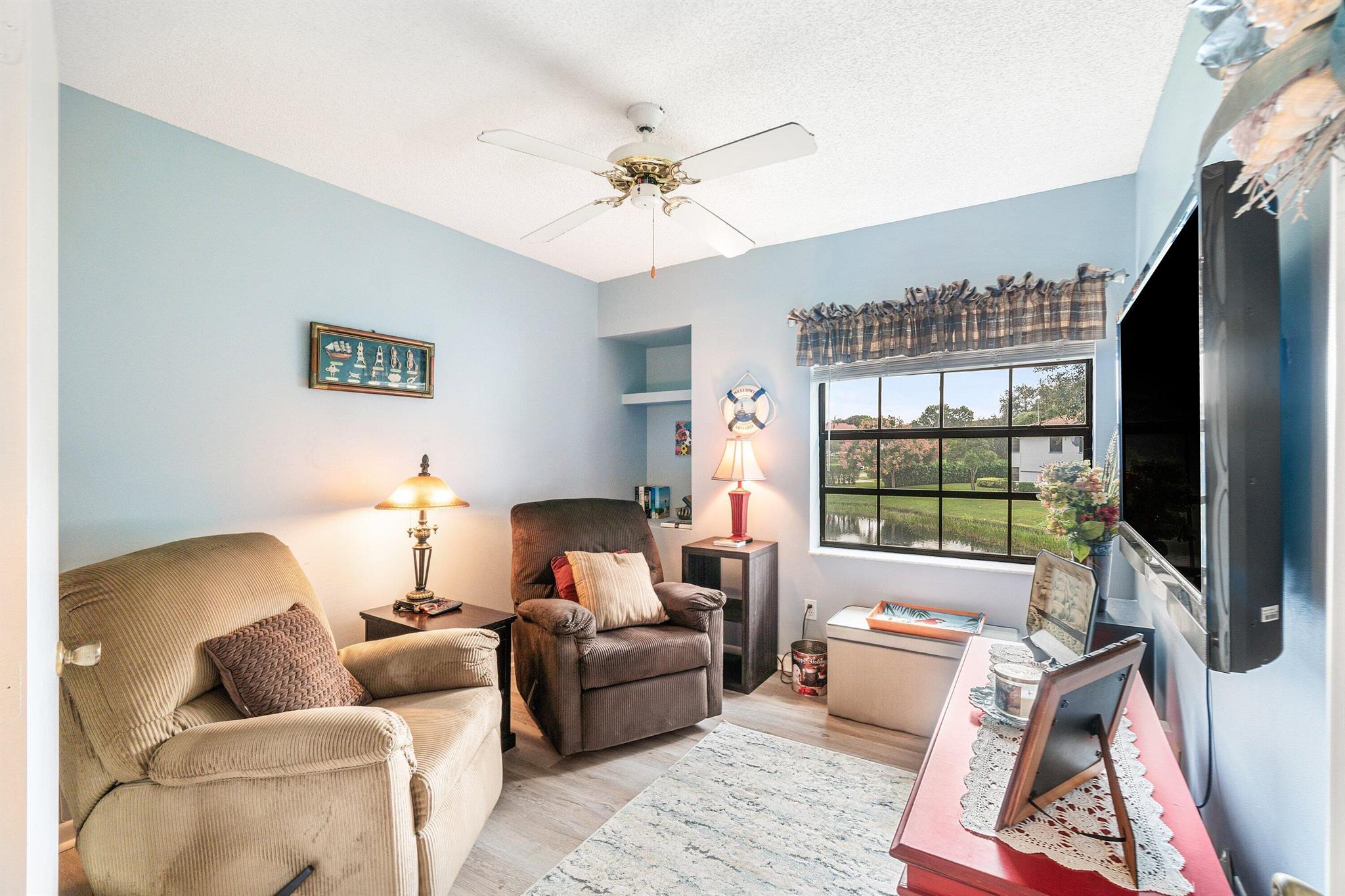 ALEXANDRA VILLAGE CONDO - Residential