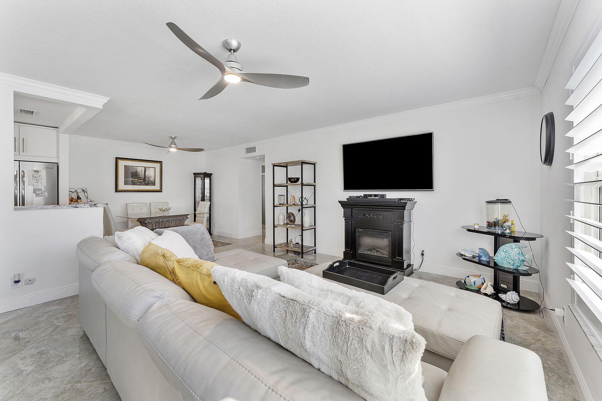 HIGH POINT OF DELRAY WEST - Residential