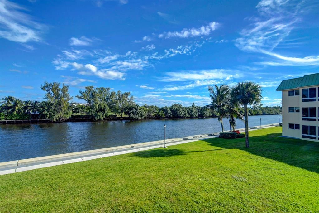 Photo of 2 Colonial Club 203 Drive #203, Boynton Beach, FL 33435 (MLS # R10763138)
