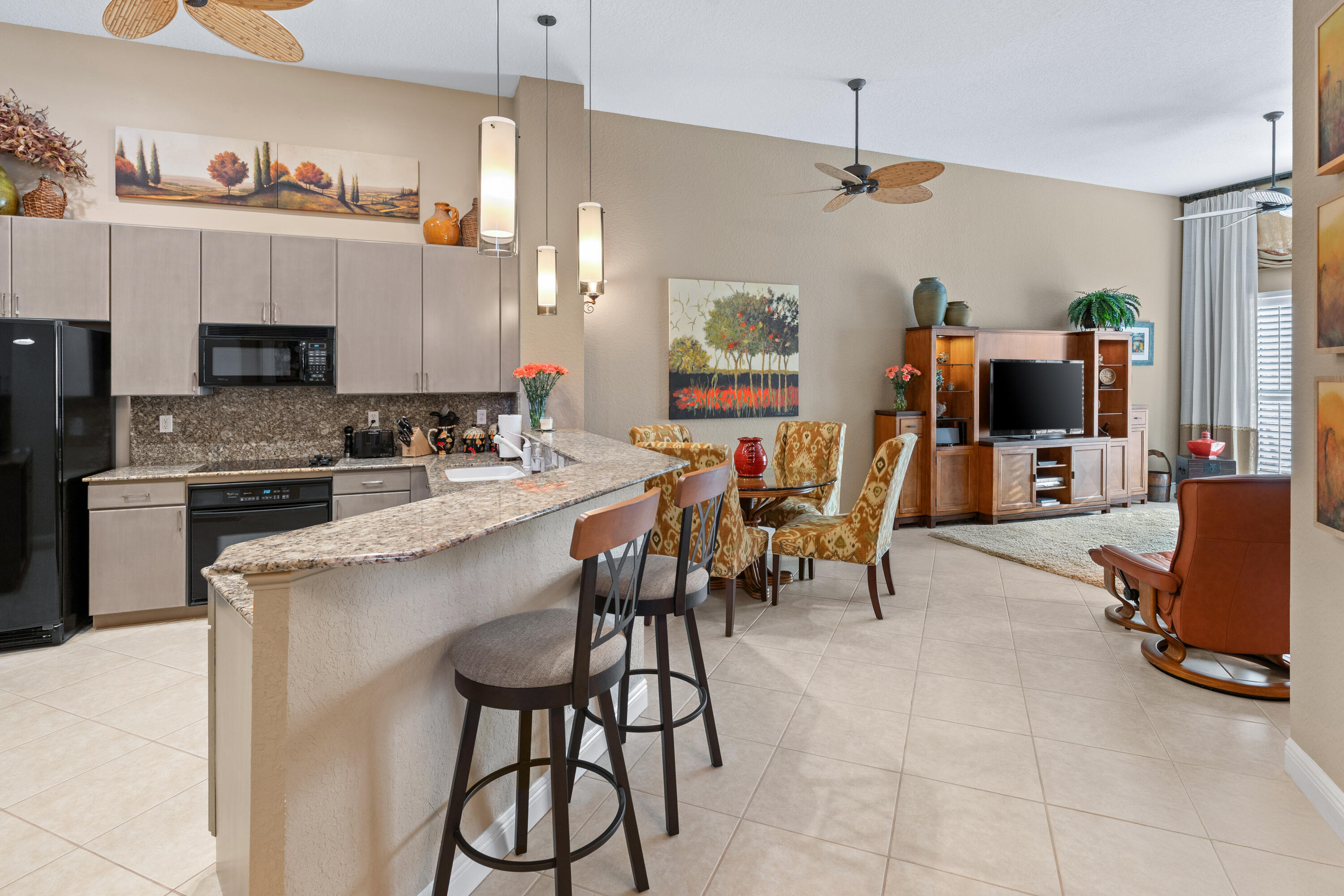 Harbour Island At Palm Cove - Residential
