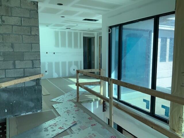 FRENCHMANS CREEK - Residential