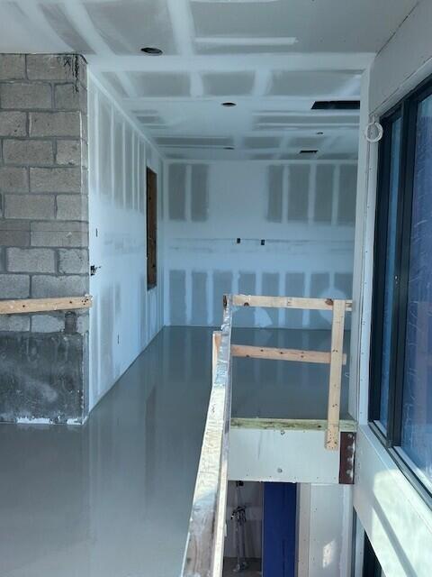 FRENCHMANS CREEK - Residential