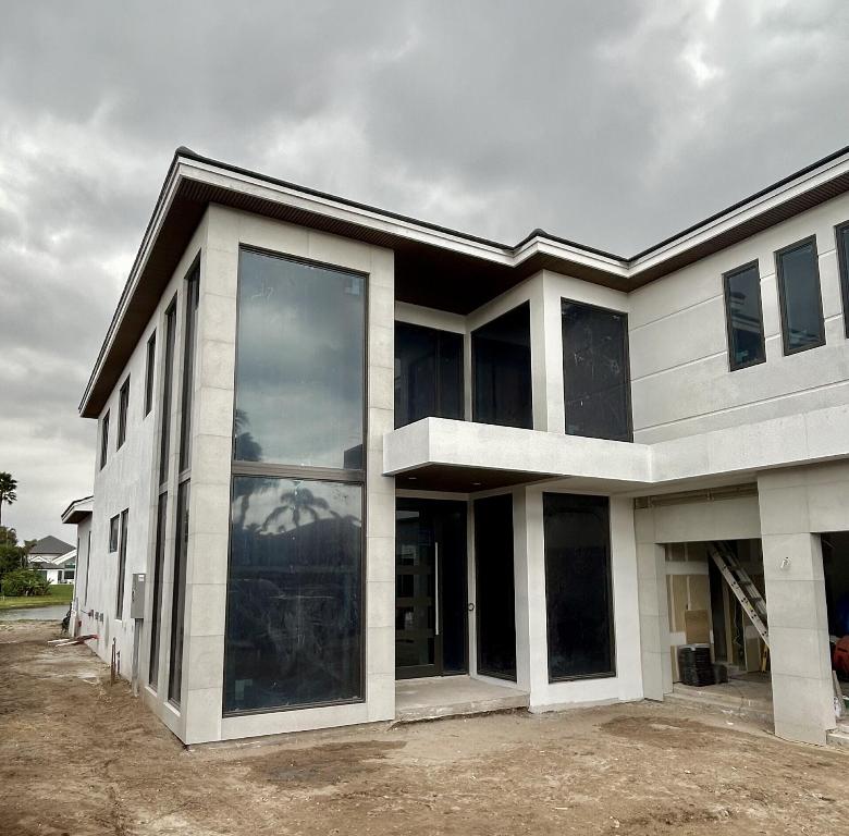 13773 Le Havre Drive