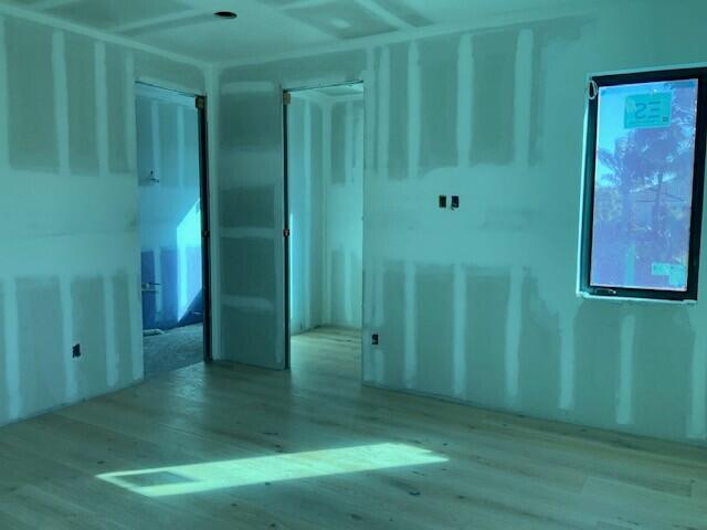 FRENCHMANS CREEK - Residential