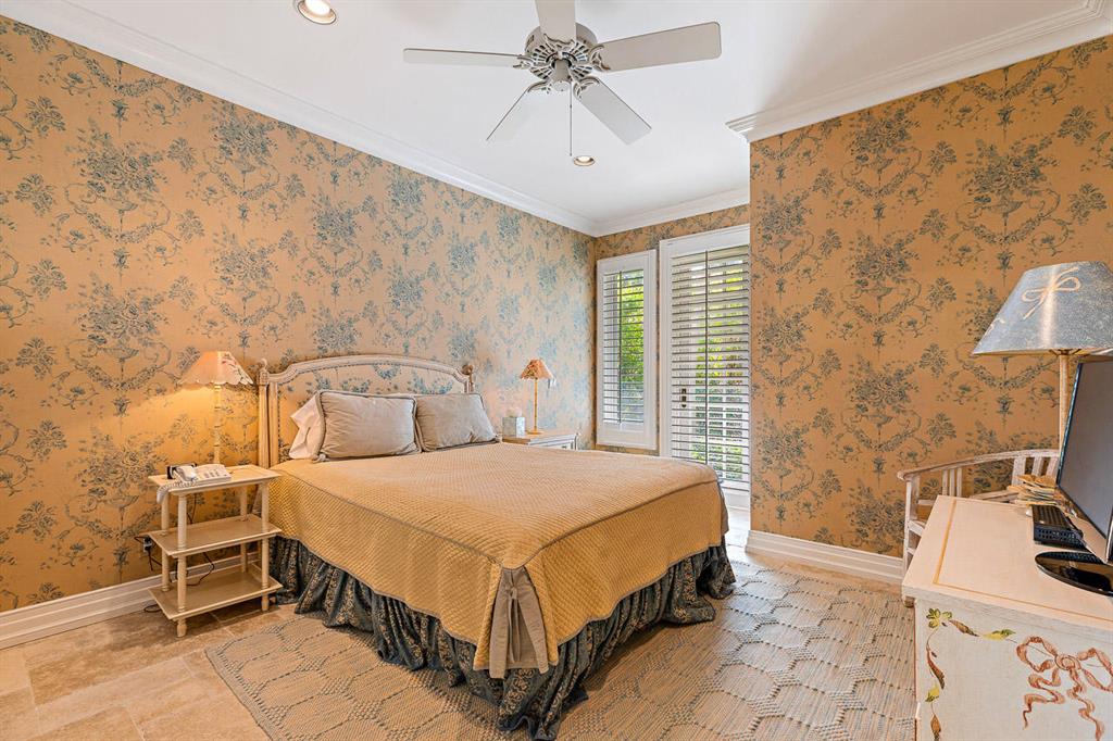 Admirals Cove - Residential